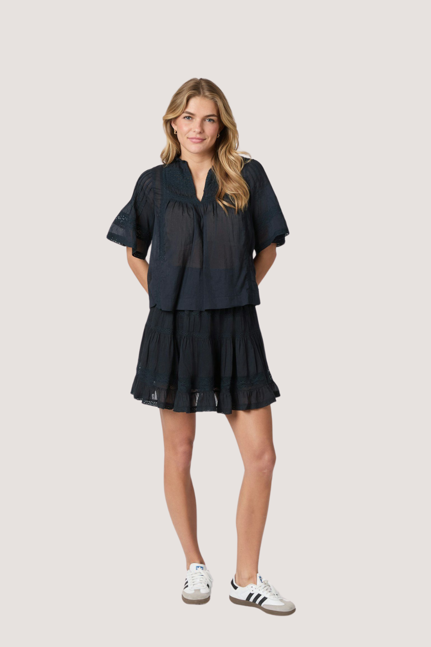 NEO NOIR -SIAMA S VOILE BLOUSE - NAVY