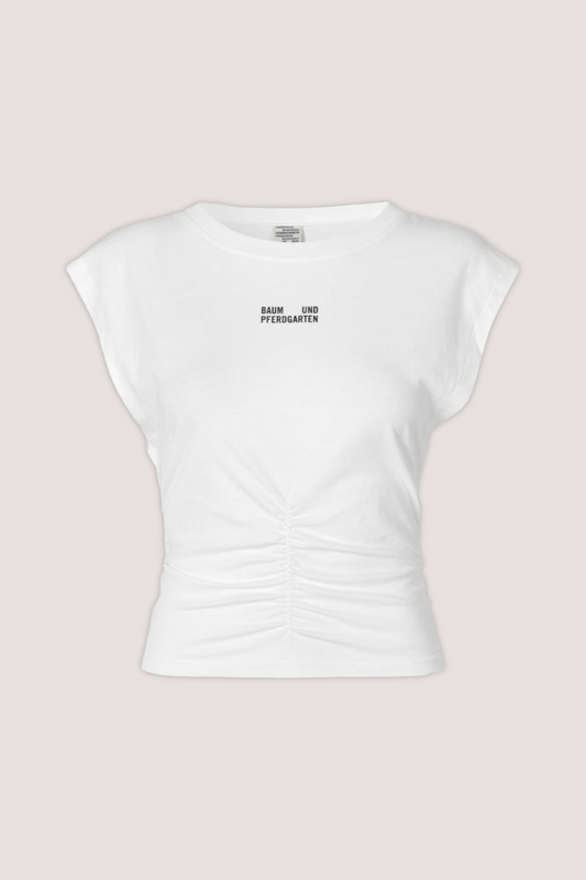 BAUM UND PFERDGARTEN - JELONA T-SHIRT - WHITE MAHOGANY LOGO