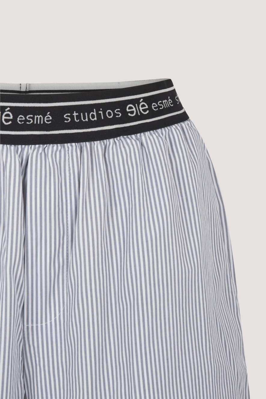 ESMÉ STUDÍOS - ESRUBY SHORTS GOTS - TRADEWINDS STRIPES
