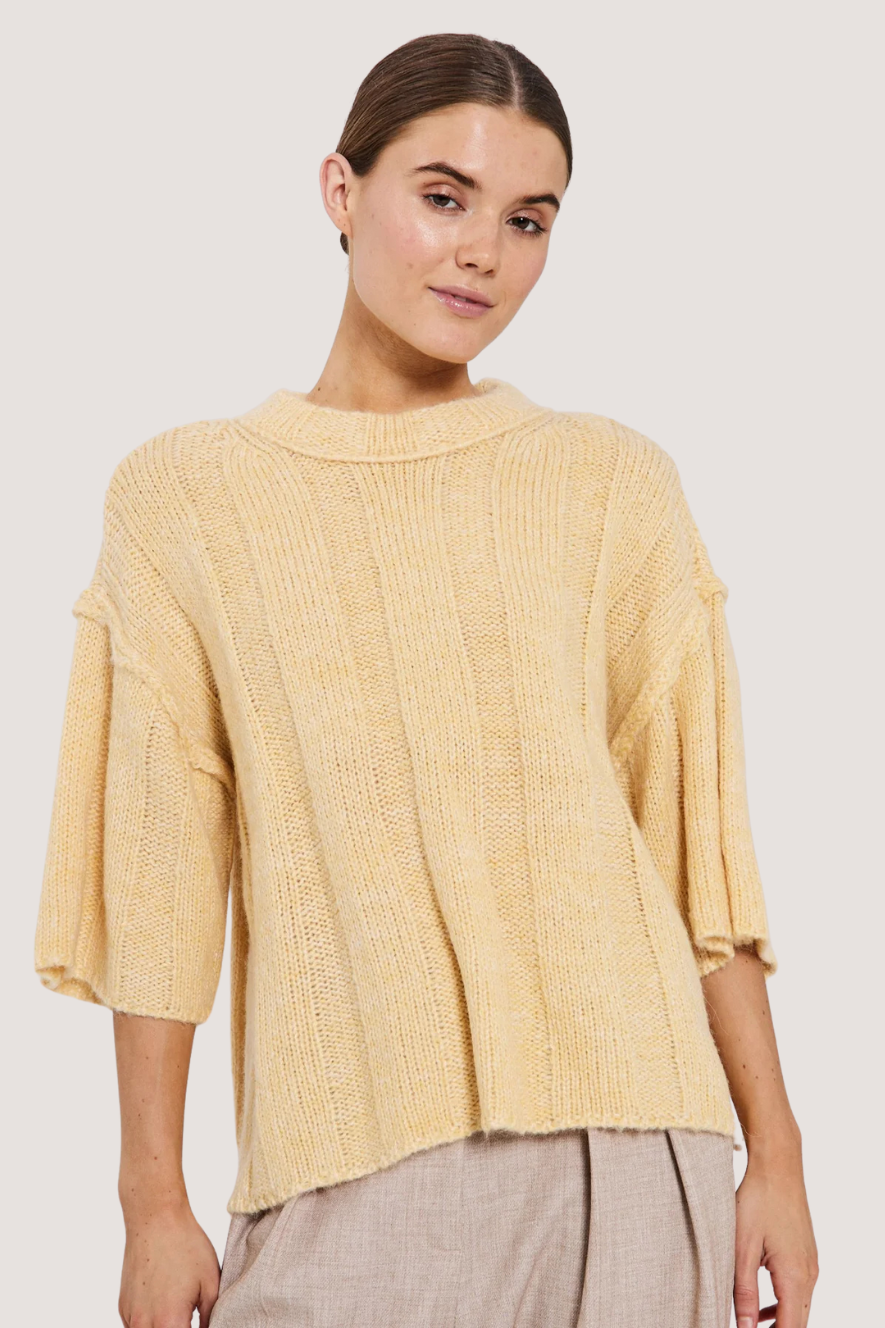 NORR - FUSCIA RIB KNIT TEE - LIGHT YELLOW MÉLANGE