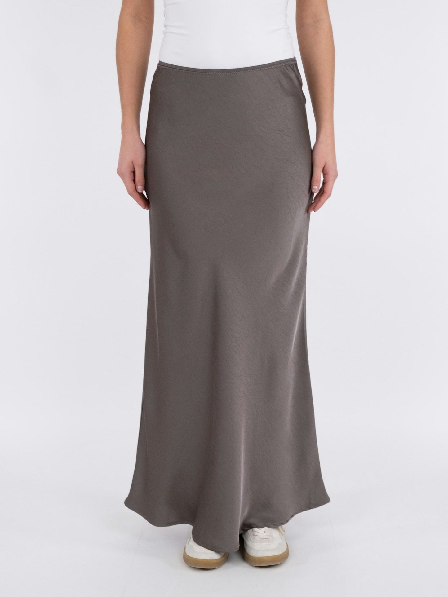 NEO NOIR - VICKY HEAVY SATEEN SKIRT - WARM GREY