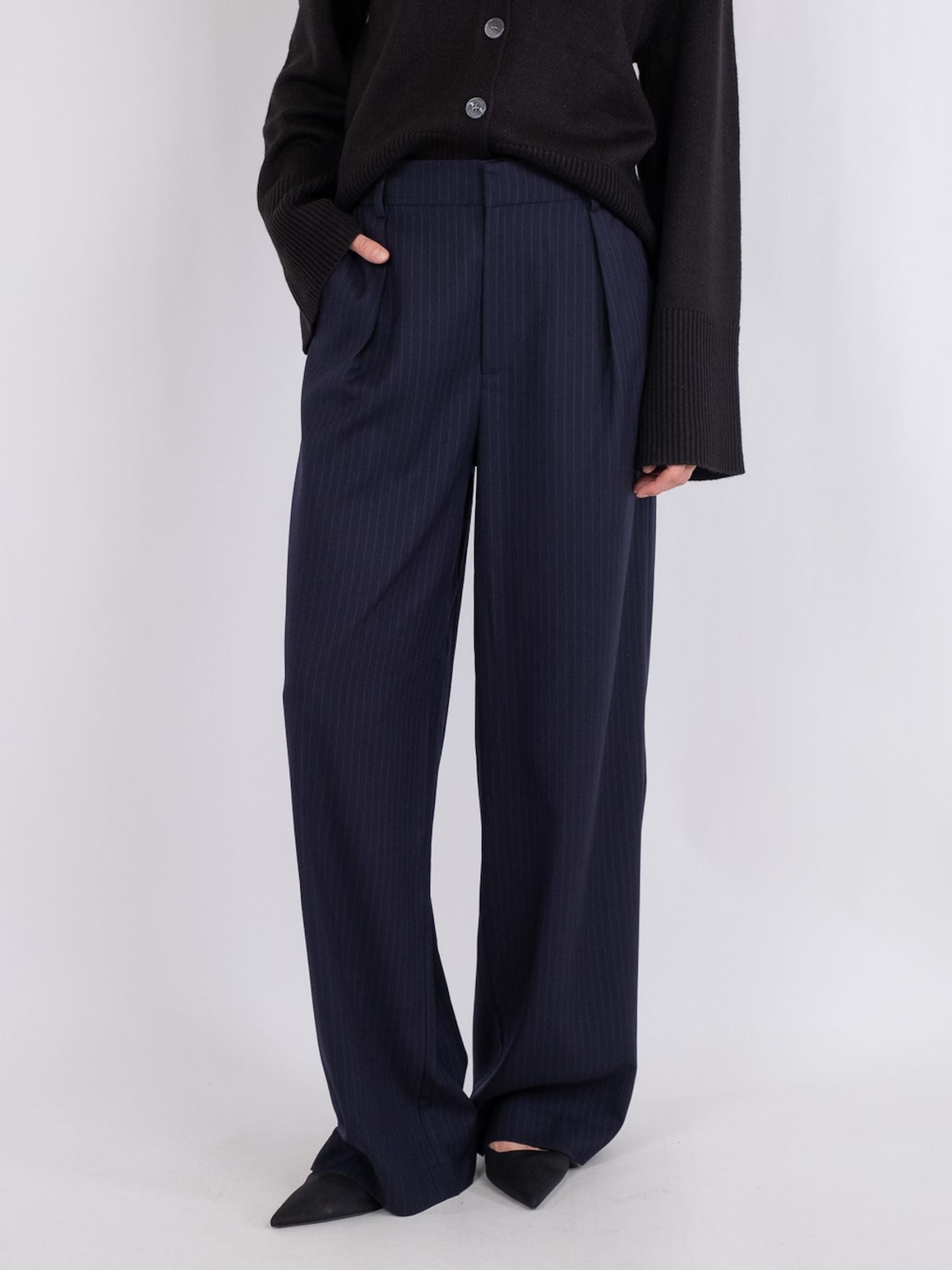 NEO NOIR - ALESSANDRA N PINSTRIPE PANTS - NAVY