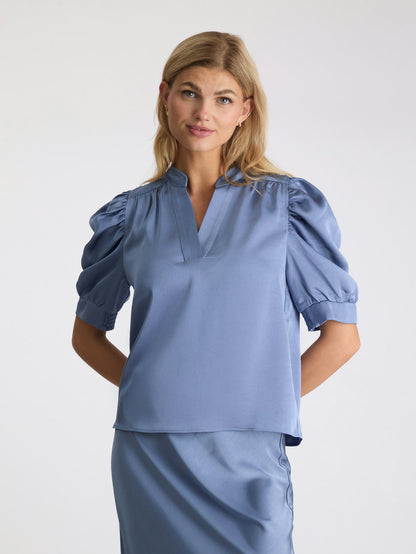 NEO NOIR - ROELLA HEAVY SATEEN BLOUSE - SMOKE BLUE