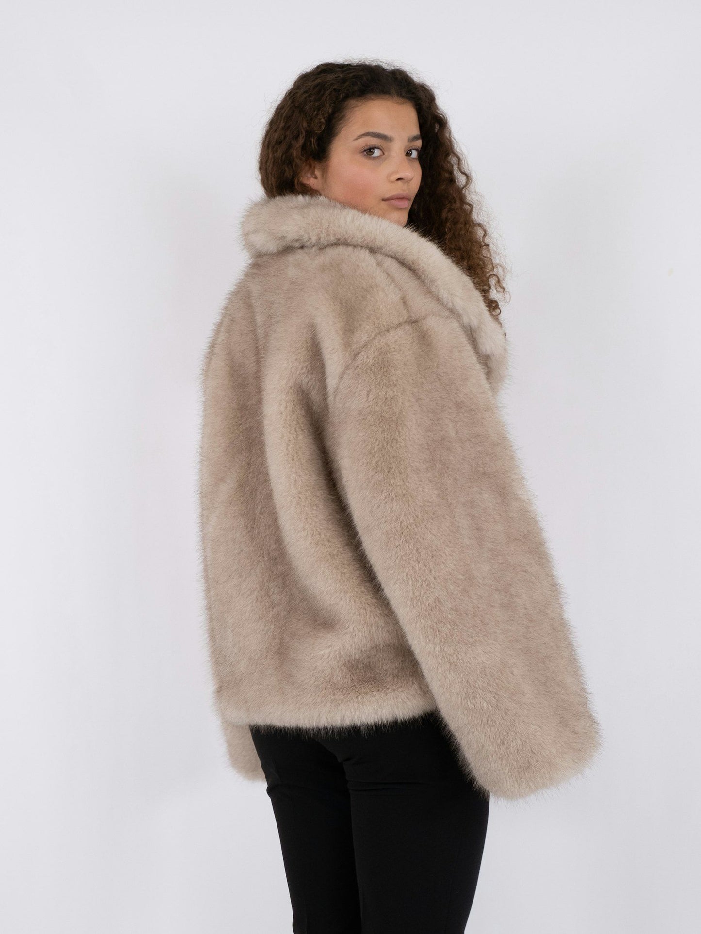 NEO NOIR - STEPHANIE FAUX FUR JACKET - BEIGE