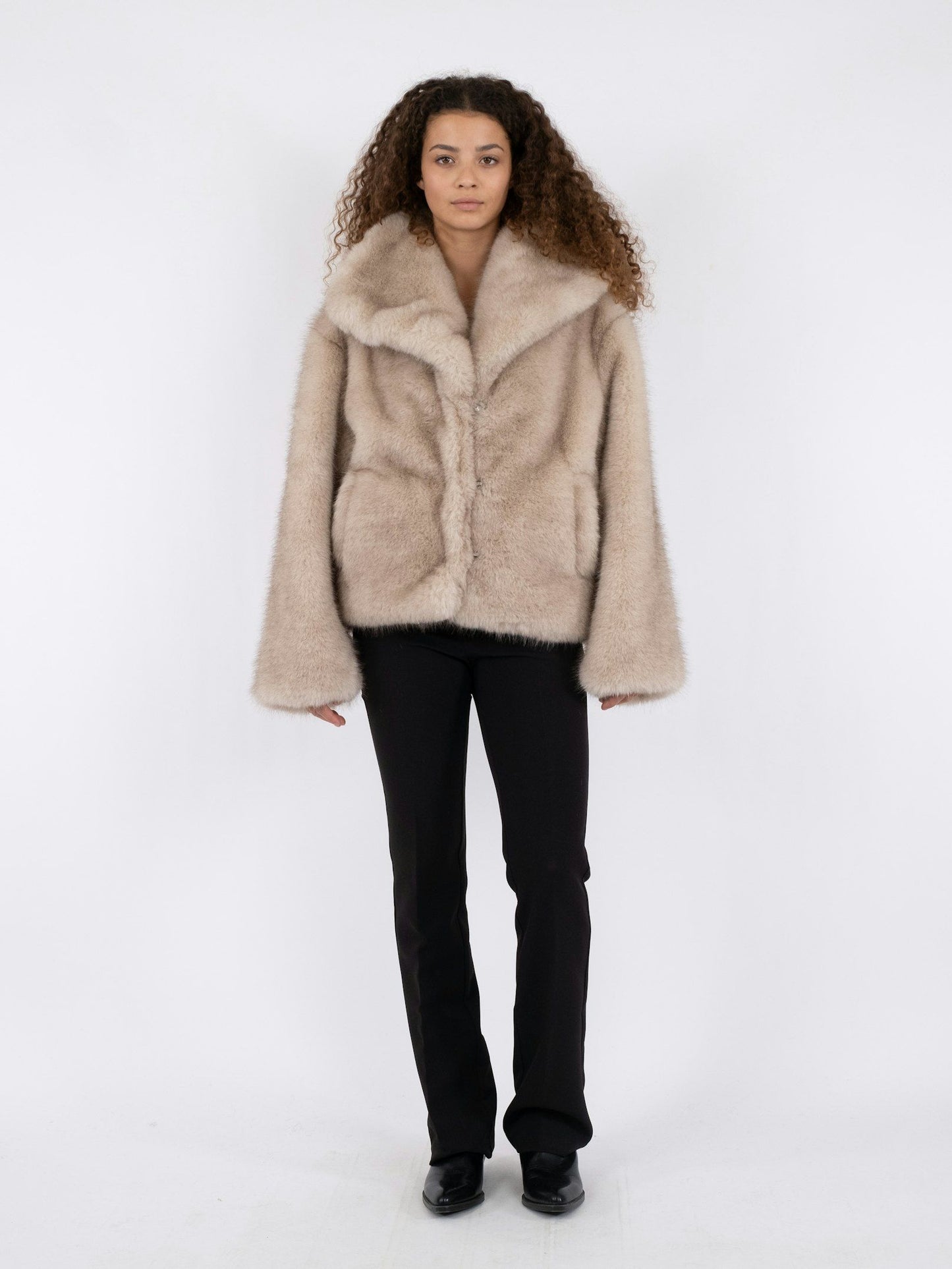 NEO NOIR - STEPHANIE FAUX FUR JACKET - BEIGE