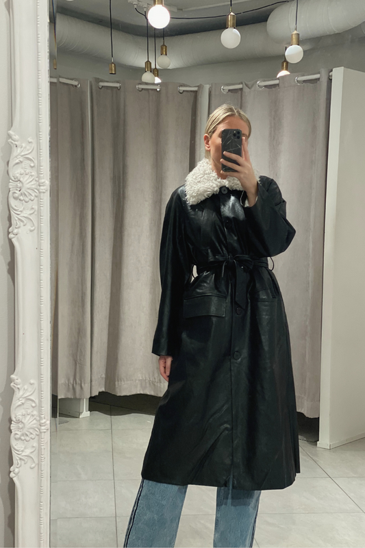 BAUM UND PFERDGARTEN - DELIZE COAT - BLACK