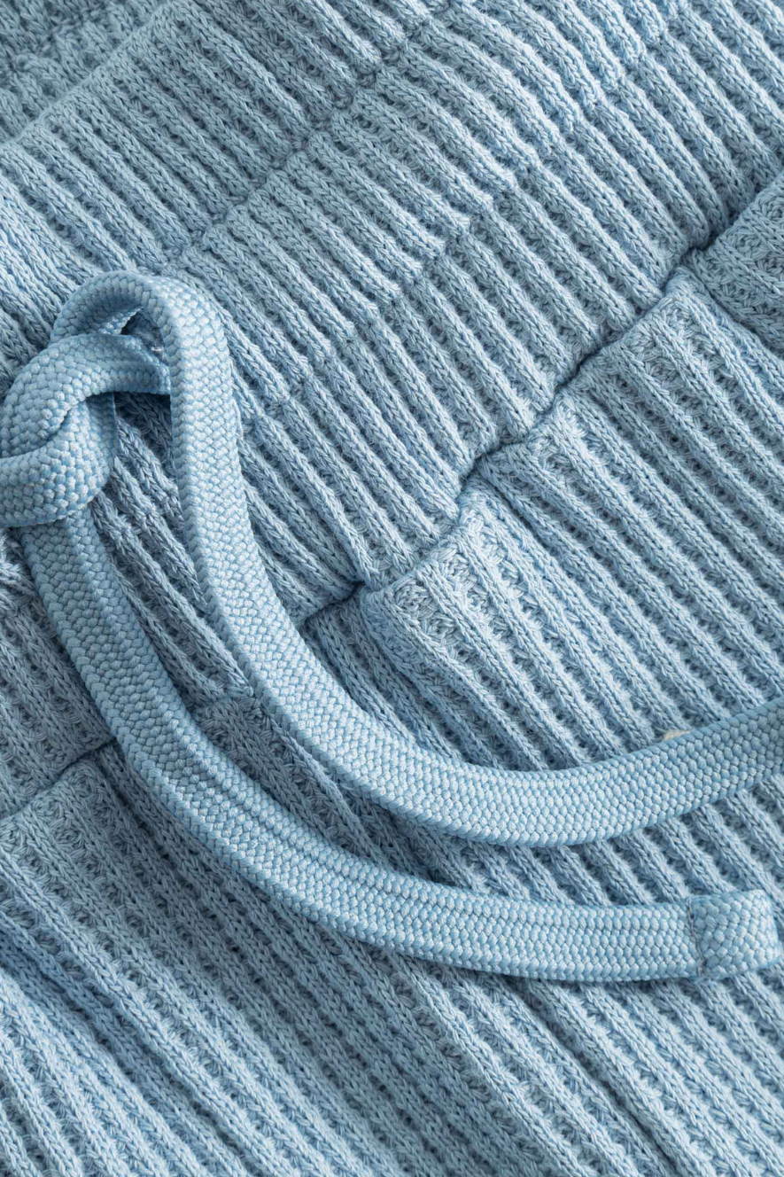 NIKBEN - WAFFLE LOW SHORTS - SKY