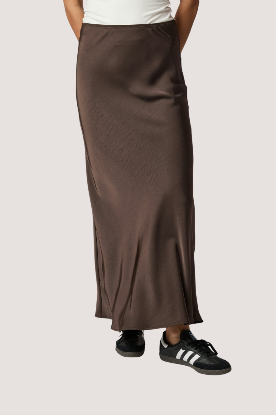 NEO NOIR - VICKY HEAVY SATEEN SKIRT - DARK BROWN