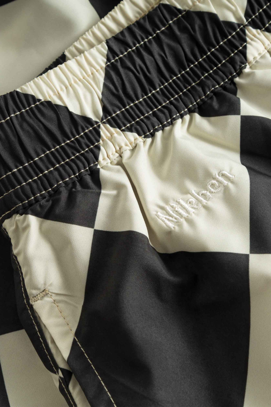 NIKBEN - MARSHMELLOW SWIMSHORTS - BLACK/IVORY