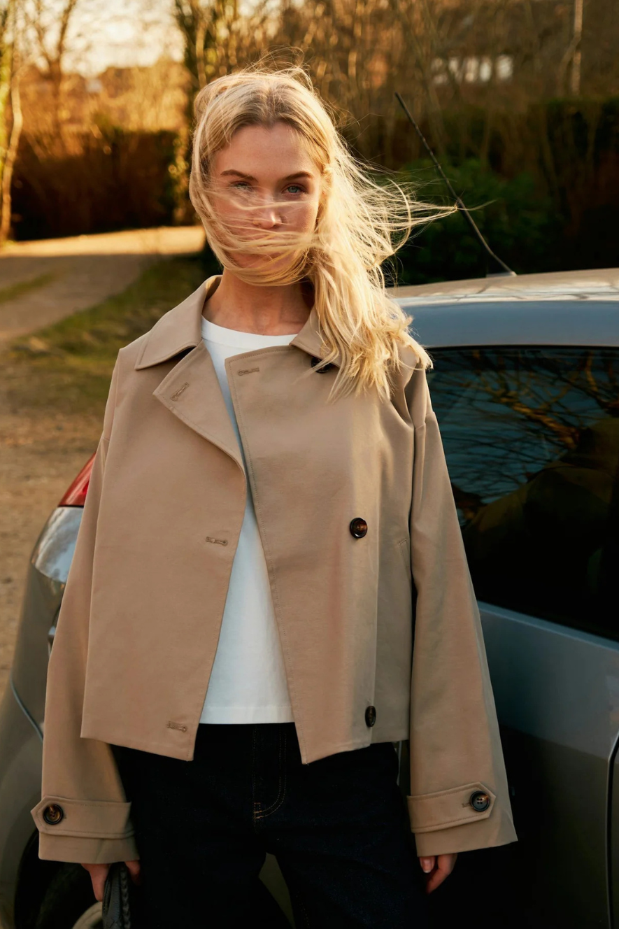 NEO NOIR - AMBIKA F JACKET - SAND