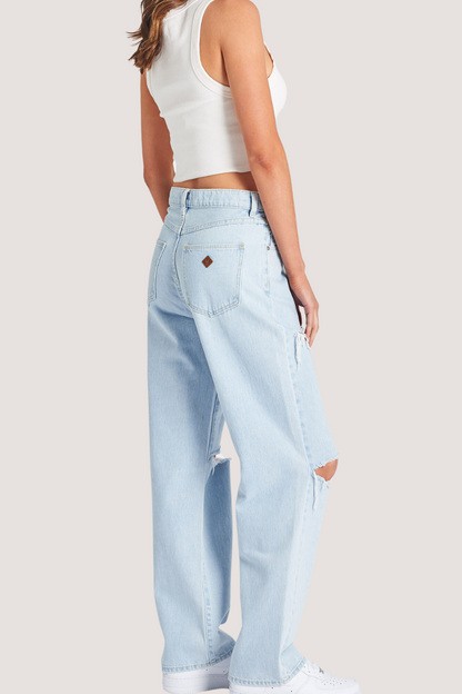 ABRAND - A SLOUCH JEAN - BLEACHED STONE RIP
