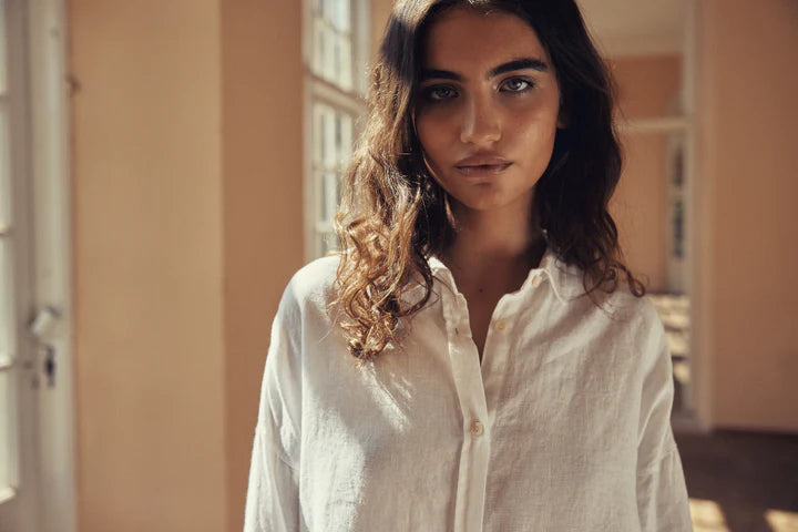 AVENY - MYRA LINEN SHIRT - EGRET