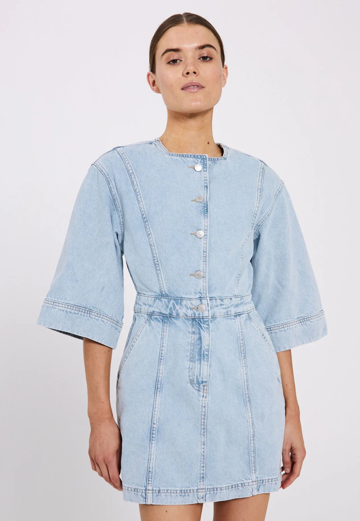 NORR - CARA SHORT DENIM DRESS - BLUE LIGHT WASH