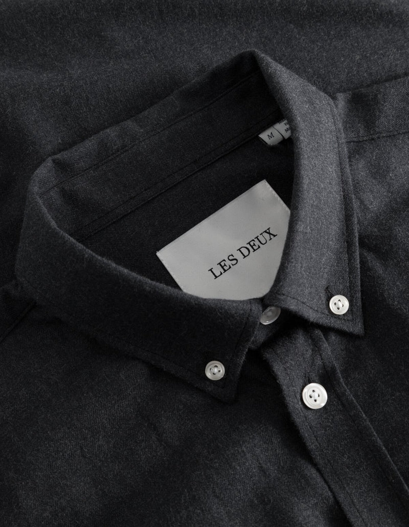 LES DEUX - DESERT REG SHIRT - CHARCOAL MELANGE