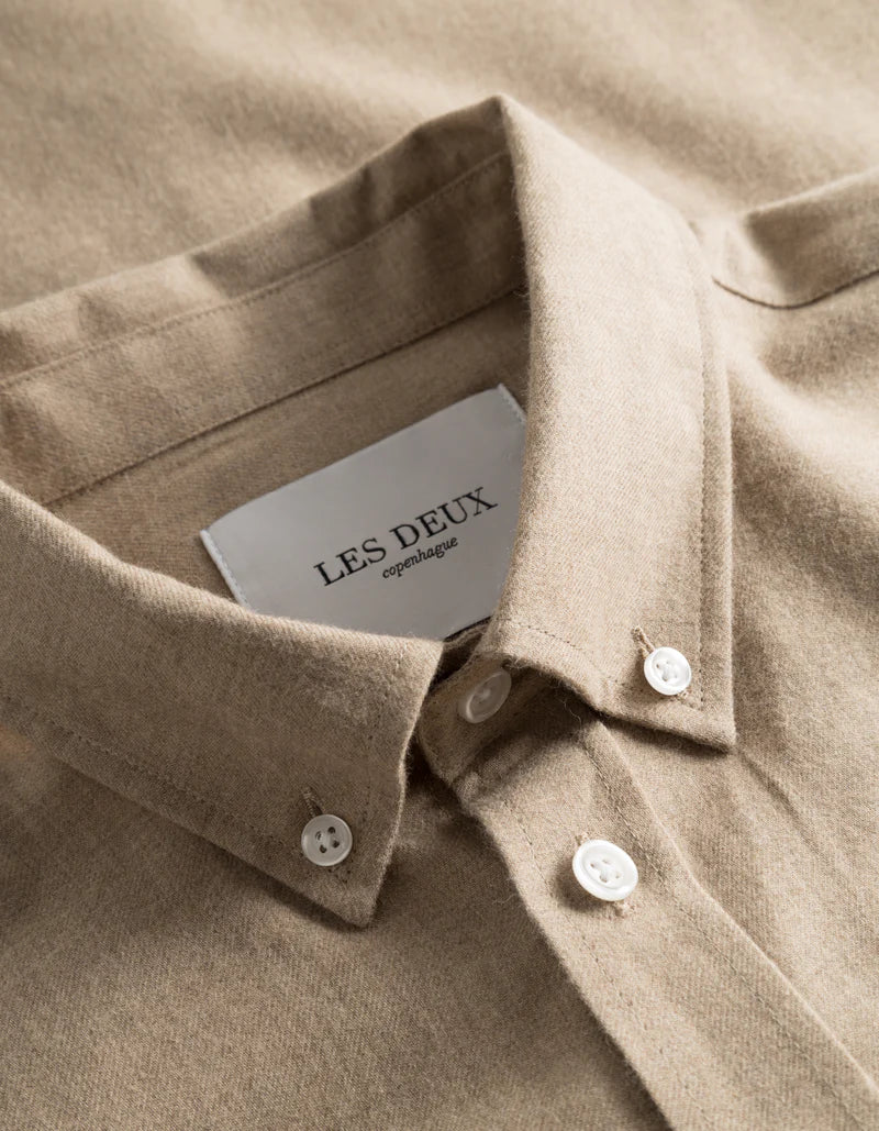 LES DEUX - DESERT REG SHIRT - LIGHT DESERT SAND MELANGE