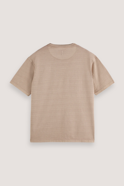 SCOTCH & SODA - 3 CROSSES PROGRAM RELAXED FIT T-SHIRT - MOCHA