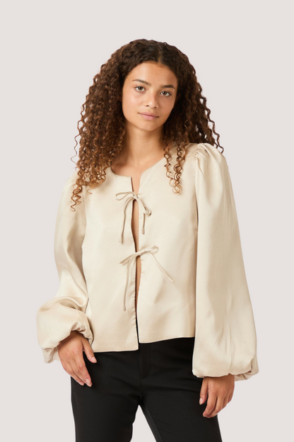 NEO NOIR - DALISKA DULL SATIN BLOUSE - SAND