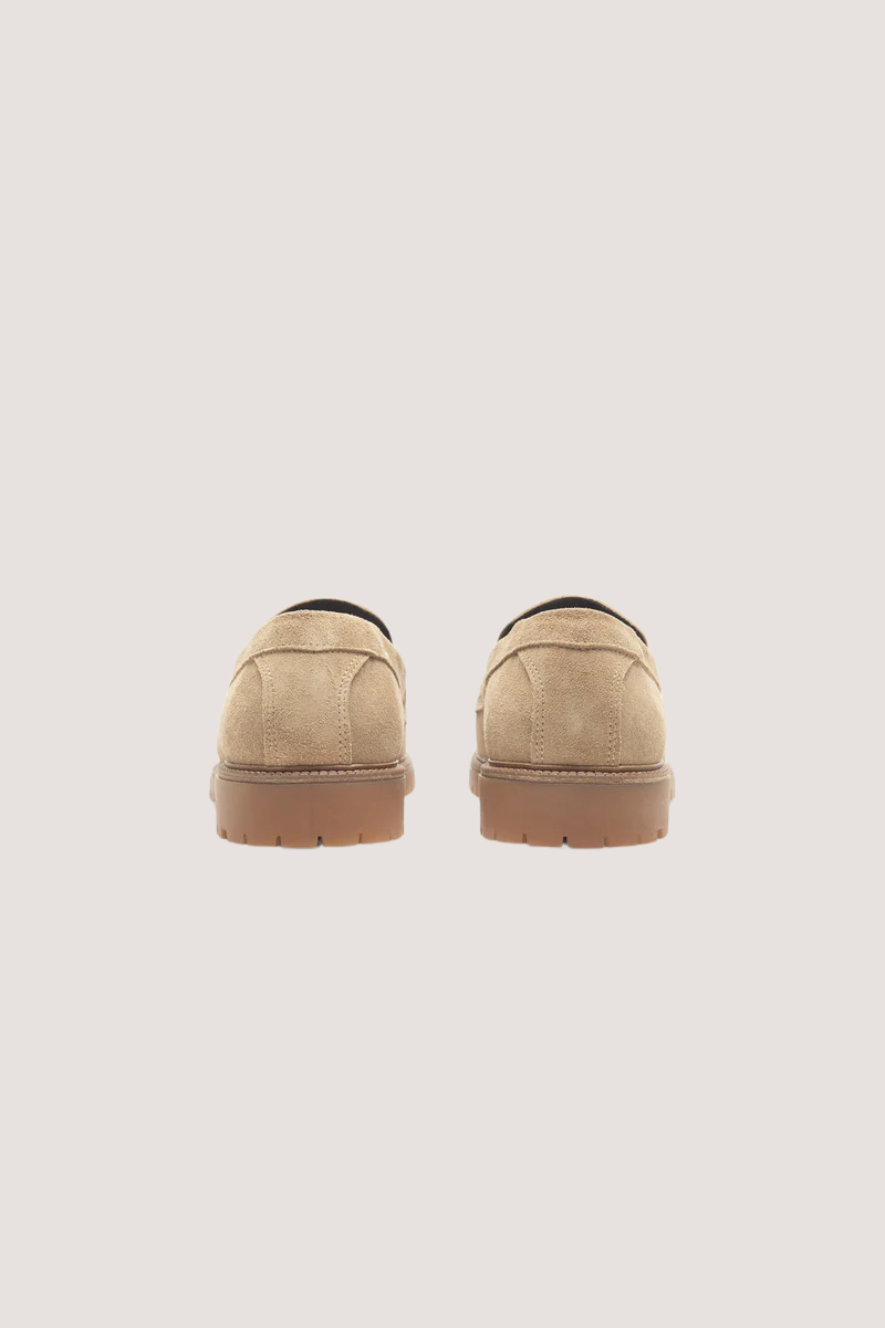 LES DEUX - TAYLOR SUEDE PENNY LOAFER - LIGHT SAND
