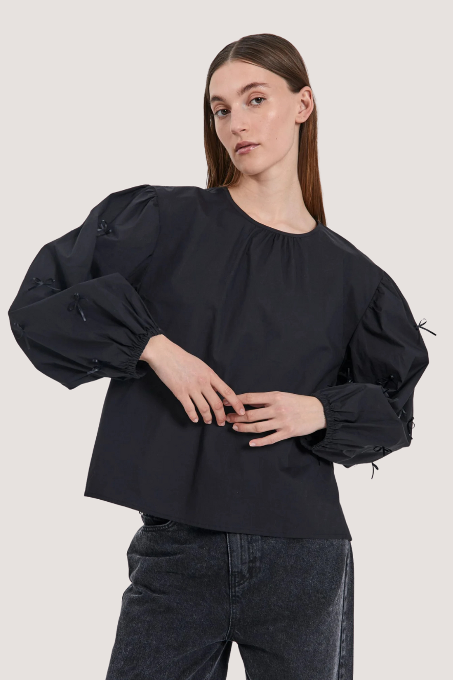 NORR - CEST BOW TOP - BLACK