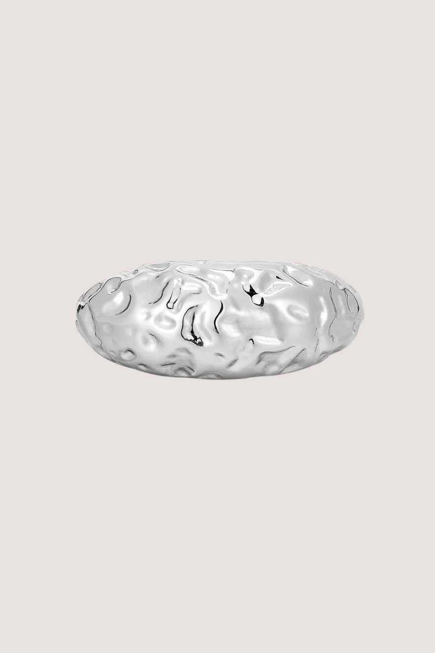 LUV AJ - MOLTEN SIGNET RING - SILVER