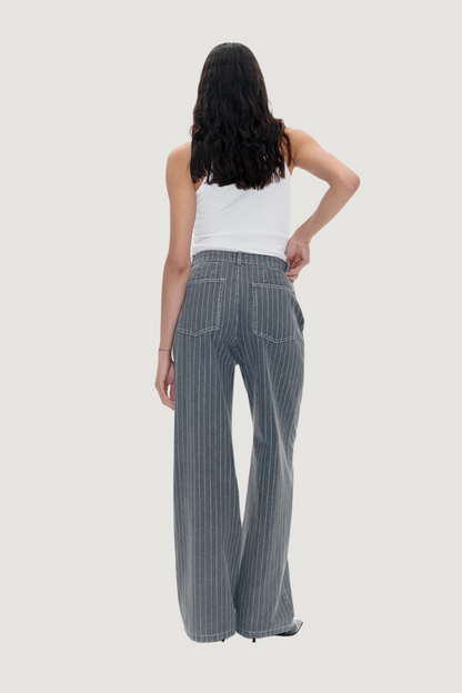 BAUM UND PFERDGARTEN - NANNY PANTS - GREY PINSTRIPE DENIM