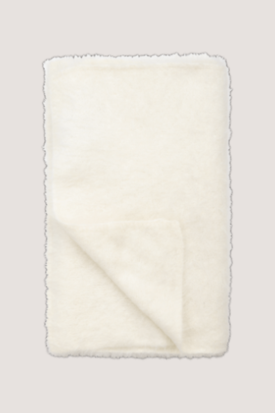 URBAN PIONEERS - KIRUNA SCARF - CREAM