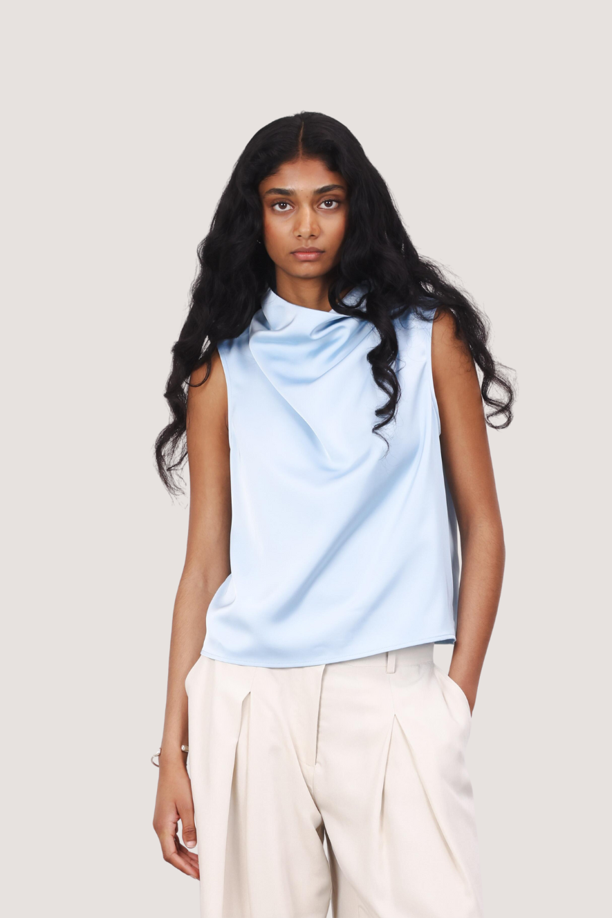 URBAN PIONEERS - ELLINOR TOP - LIGHT BLUE