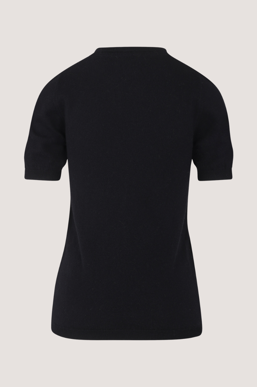 URBAN PIONEERS - MERTINA SS TOP - BLACK