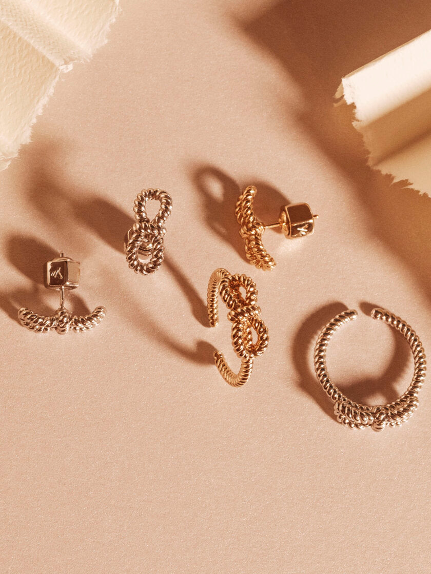 YLVA LI - YVES BOW RING – GOLD