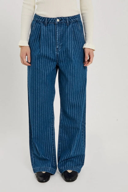 NORR - KENZIE PLEAT WIDE JEANS - CLEAR BLUE W. STRIPES